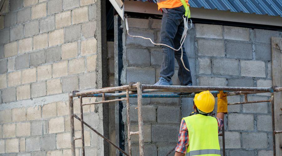 Expert Emergency Roof Repairs services in Arlington, OH